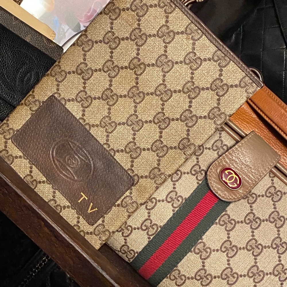 Authentic Gucci monogram TV guide note book cover
